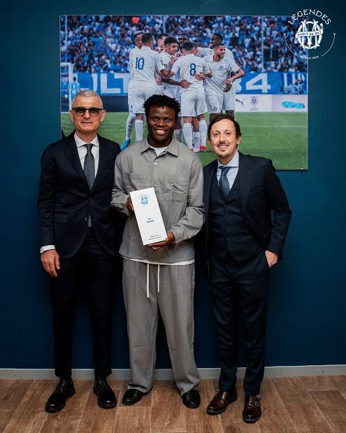 Taye Taiwo Former Super Eagle Inducted into Olympique Marseille’s Hall of Fame.